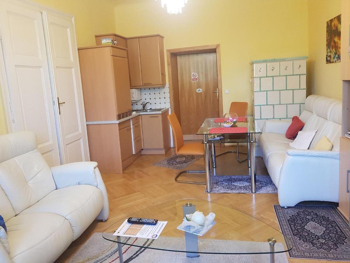 Stadt Pub Zwettl Екстер'єр фото