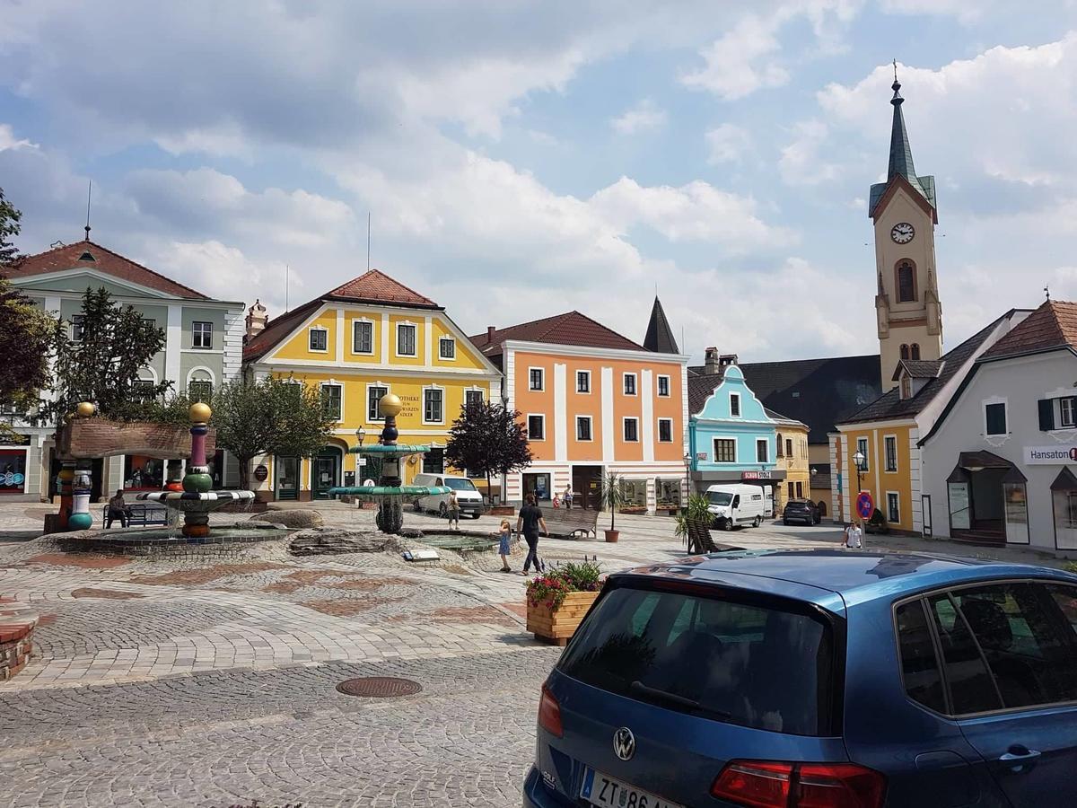 Stadt Pub Zwettl Екстер'єр фото