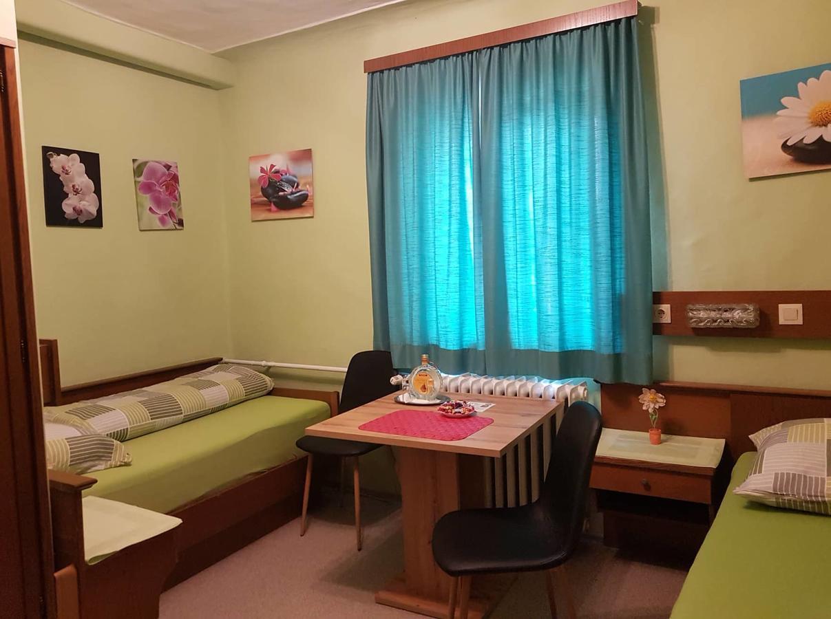 Stadt Pub Zwettl Екстер'єр фото